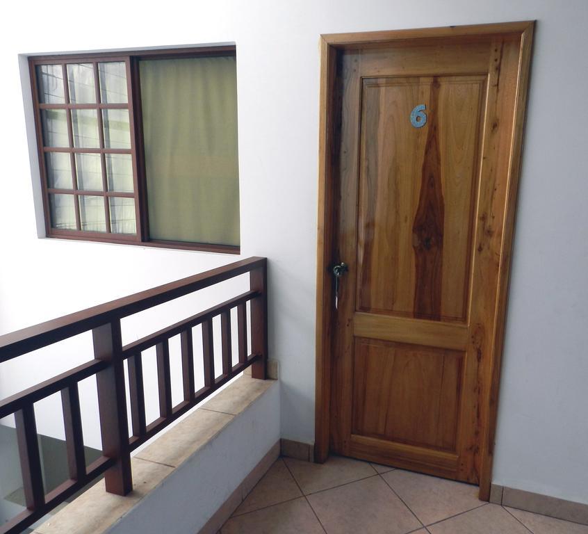 Hostal Yaku Montañita Oda fotoğraf