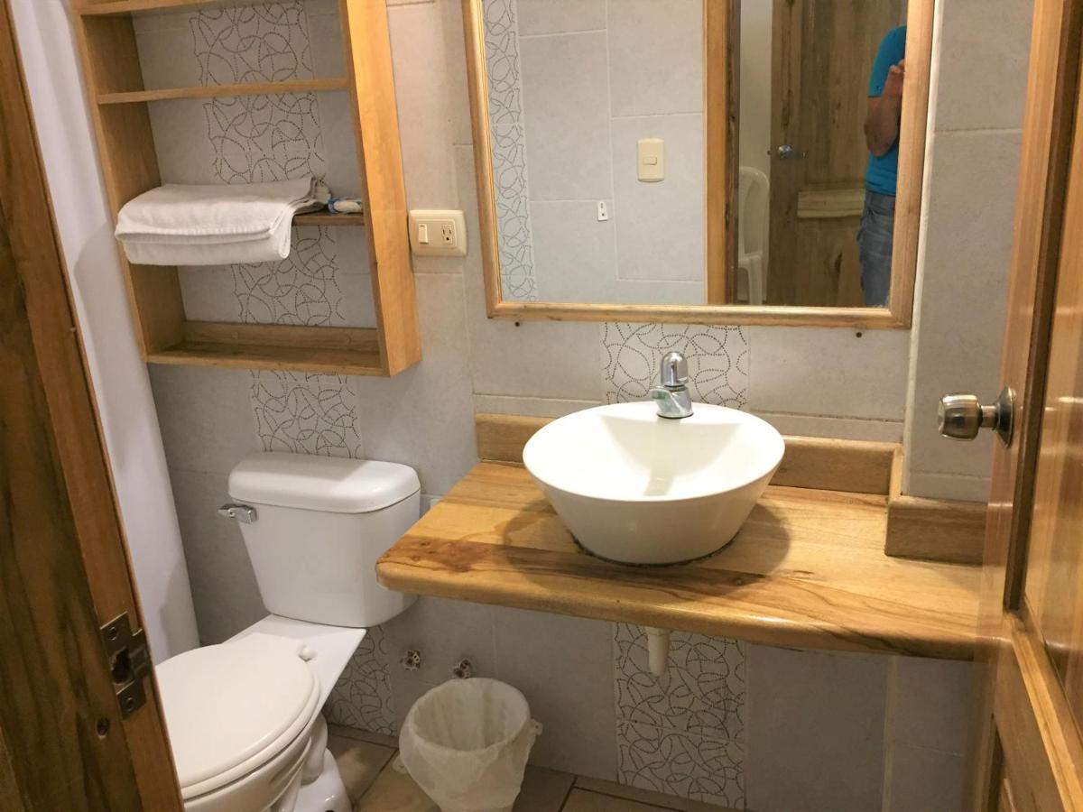 Hostal Yaku Montañita Dış mekan fotoğraf
