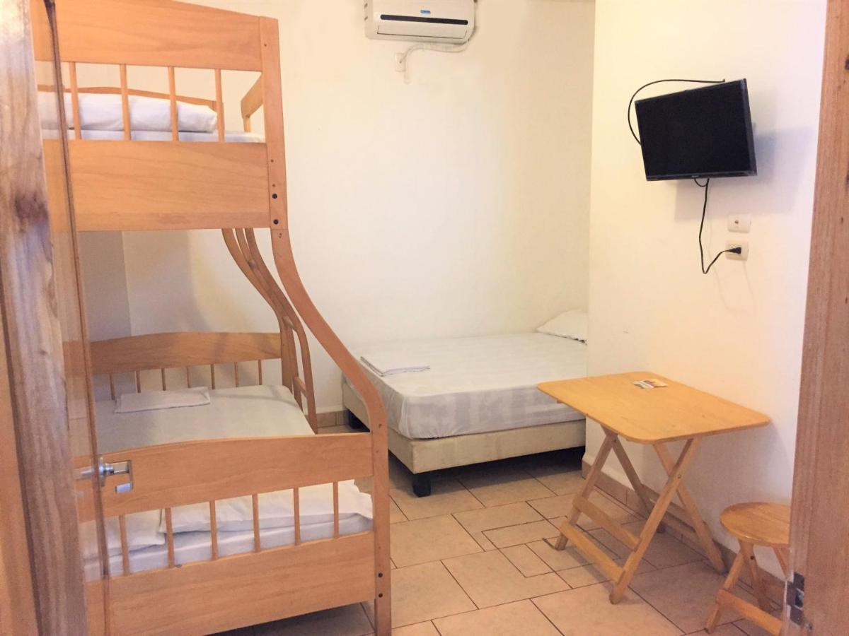 Hostal Yaku Montañita Dış mekan fotoğraf